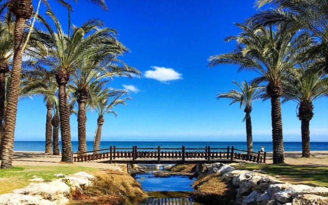 TORREMOLINOS Deluxe Apartment