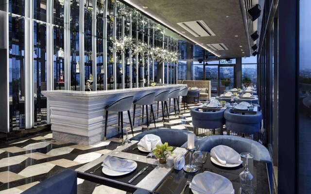 DoubleTree by Hilton Hotel Istanbul - Piyalepasa
