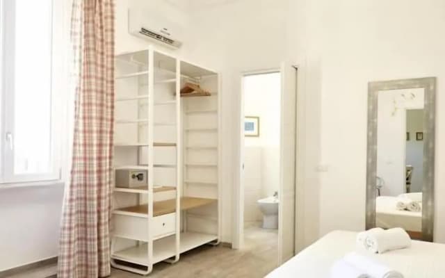Raffaela's Suite & Rooms