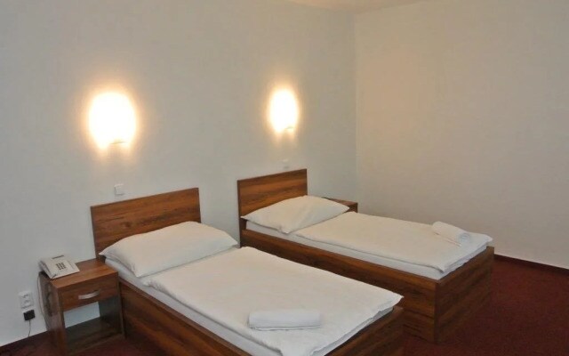 Hotel Irv K