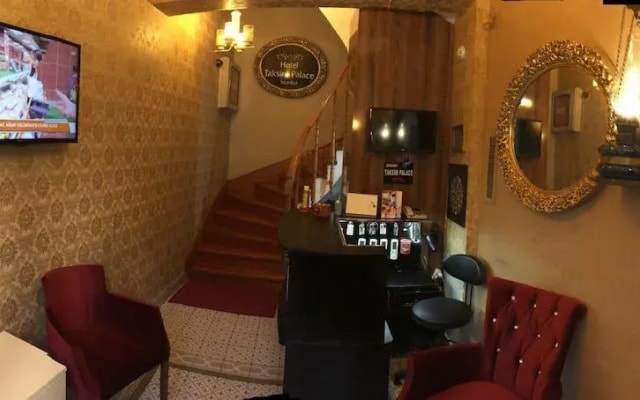 Taksim Palace İstanbul Hotel