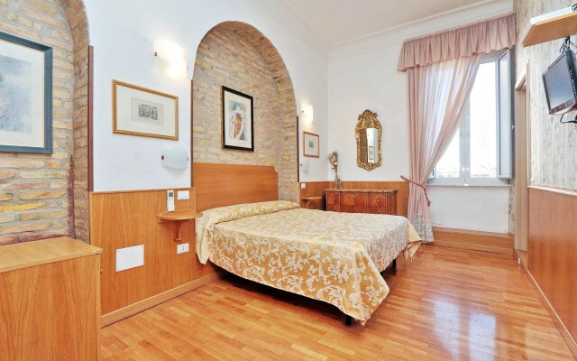 Sonnino Suite