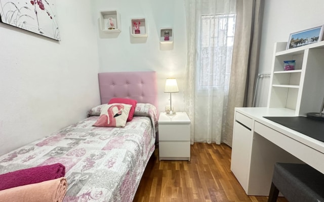 Rooms Nuevo Arago