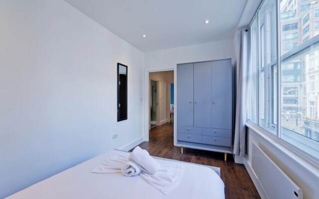 Imperial Middlesex Street Apartments