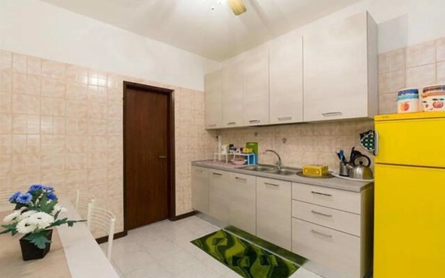 Rialto Apartments