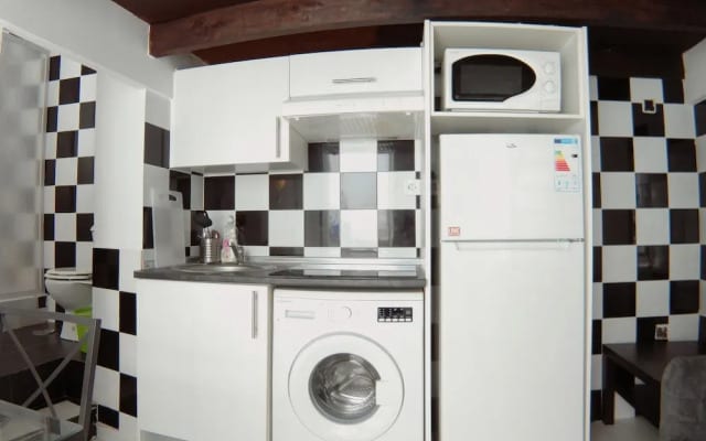 Estudio cercano a Plaza Castilla CBA7