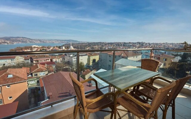 Tarabya Suit