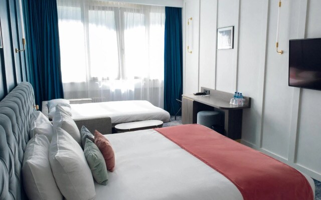 Pley Hotel