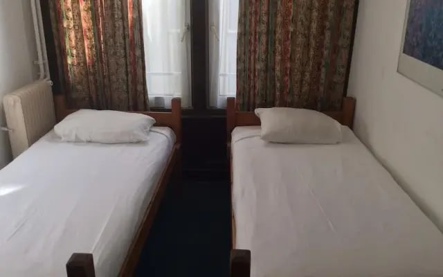 Hotel The Crown