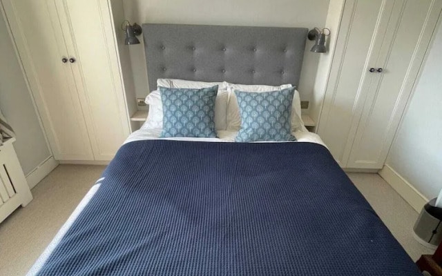 Bright & Stylish 1BD Flat - Wandsworth Town