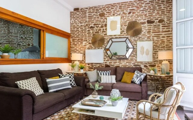 Genteel Home Larios