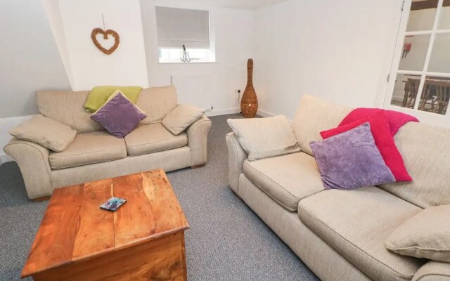 Barnfields Holiday Cottage