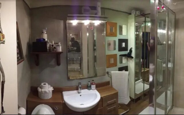 Lovely double bedroom in Rotherhithe