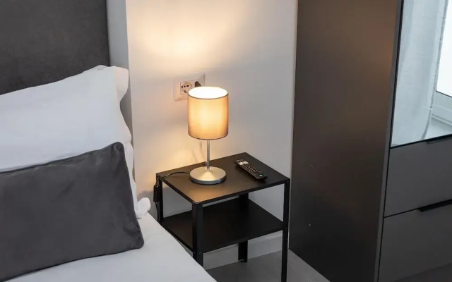 Rental in Rome Constance Terrace Apartment