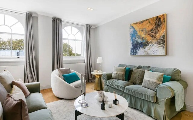 Knightsbridge Home Views Over Hyde Park