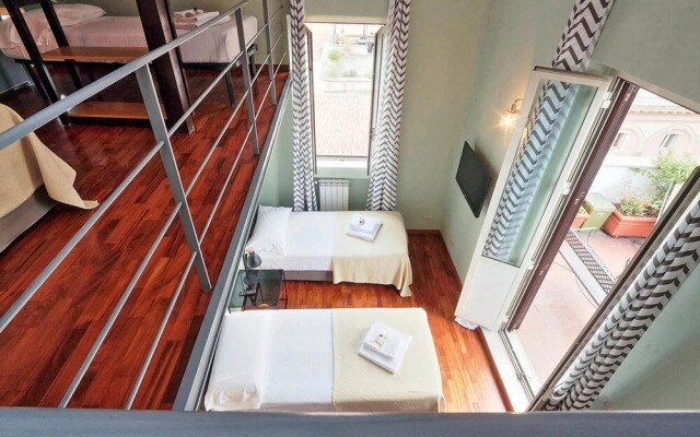Rome Accommodation - Piazza di Spagna I