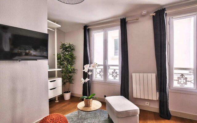 B 833 - Porte de Versailles - Lovely Apartment