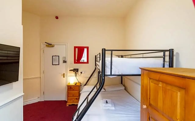 Old Trafford Stadium Hotel