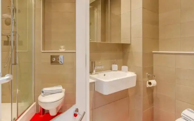 Beautiful Studio In Kingston Area