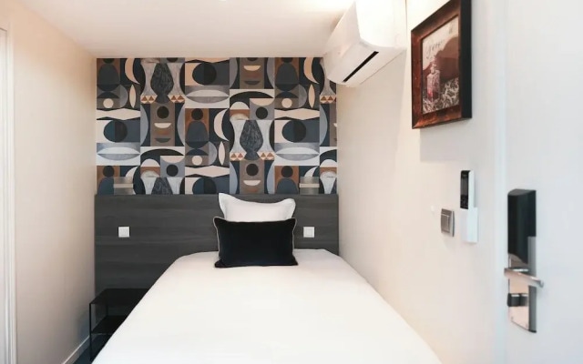 Brit Hotel Confort Orly Morangis