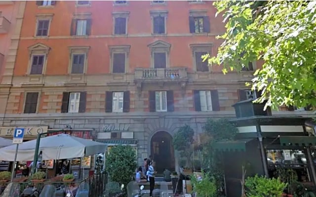Dante's in Vaticano 2