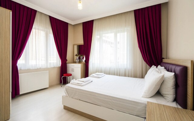 Lale Sultan Apart