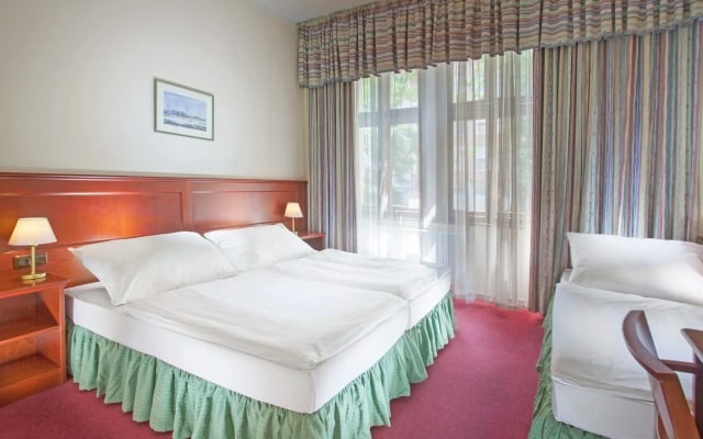 Hotel Lunik