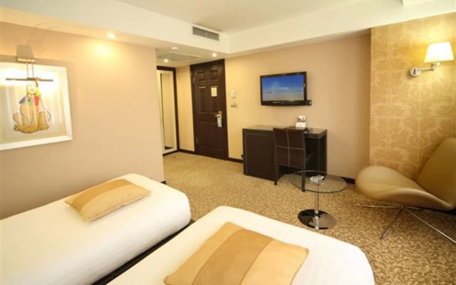 Cartoon Hotel