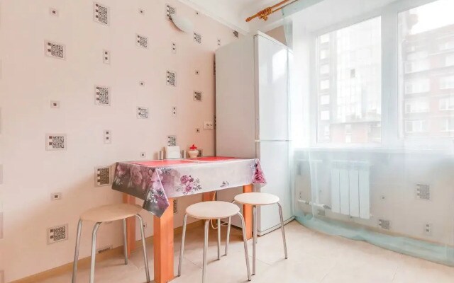 Fresh Apartment on Varshavskaya 61
