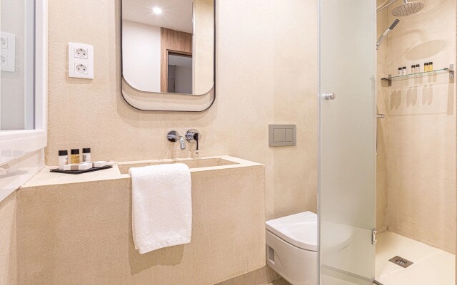 Casa Lirio by Blossom Hotels
