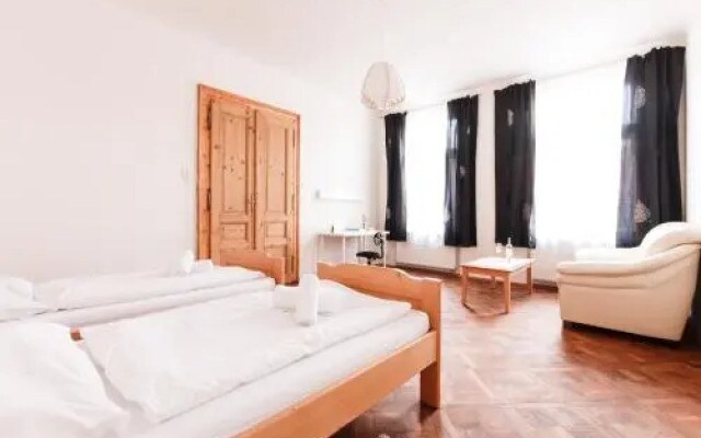 Stylish New Town Apartments