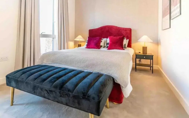 London Oasis - Spacious 4 Bedroom House
