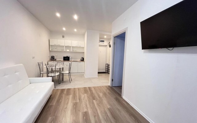 RentMe 24 (РентМи) на улице Александры Монаховой 87 корпус 6