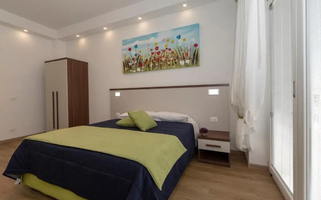 Colosseo Apartments - Rome City Centre