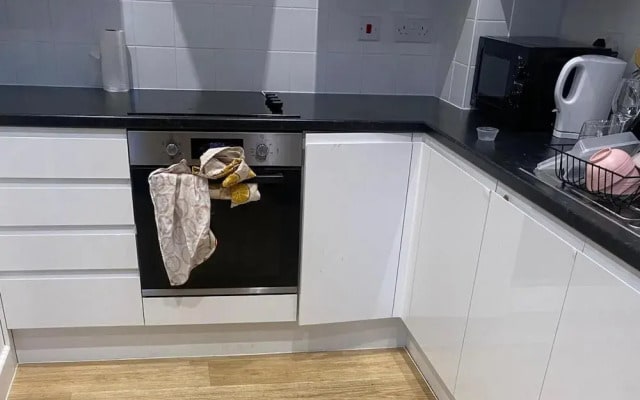 Cozy London Apartment Retreat Next to the 02
