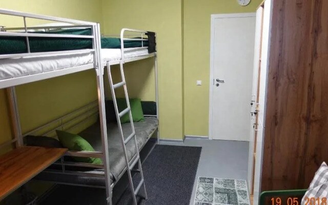 Mini Hotel Moskovskaya 75