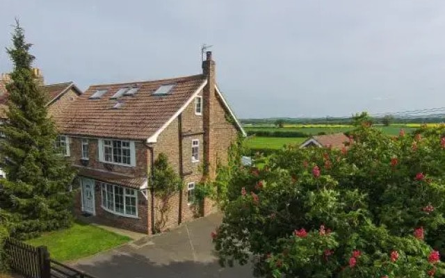 Brambling Fields Bed & Breakfast