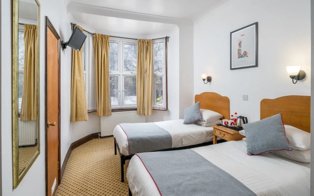 Abbey Hotel Shepherd's Bush