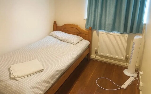 3br-sleeps5-balcony-centrallondon-ws95