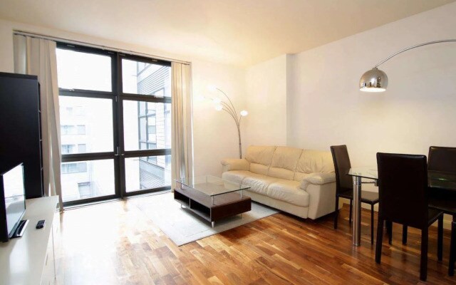 Horizon Canary Wharf Apartment