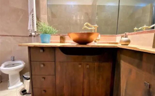 Argilla Apartment