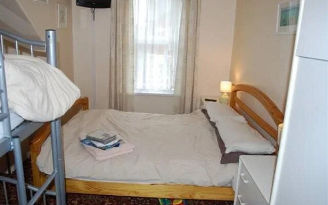 Mayville Guest House
