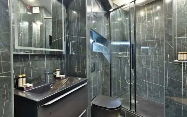 Appartement in the Heart of Paris Jardin du Luxembourg