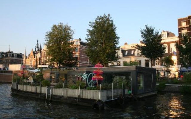 Houseboat Ark van Amstel