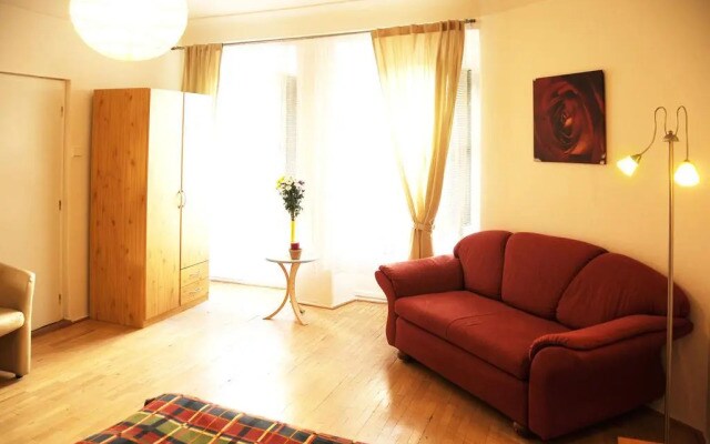Apartment Romana