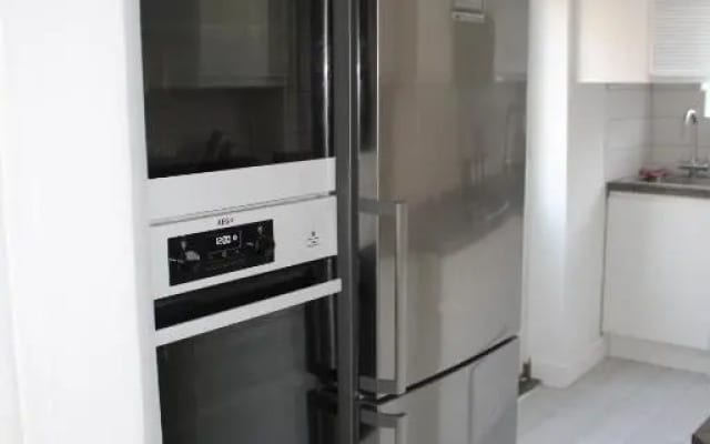 Beautiful 3 bedroom house with parking