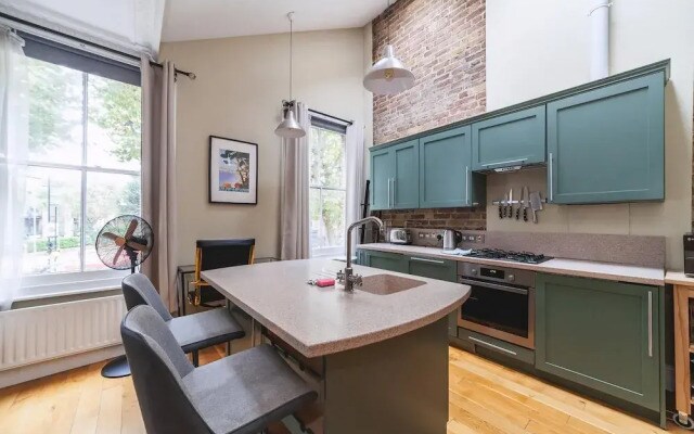 Charming One-Bed Oasis in Hammersmith