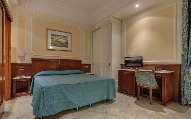 Borromeo Hotel