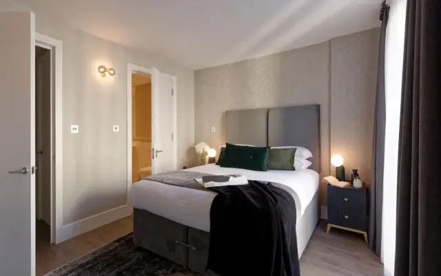 Fitzrovia apartments by DMONTRIO