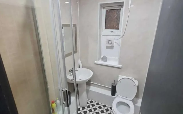 London E1 Hostel